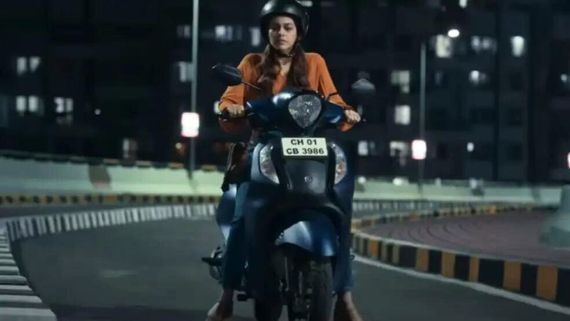 U Turn Review: Alaya F Saves This Not-So-Scary Supernatural Thriller Dull Script With Her Performance 