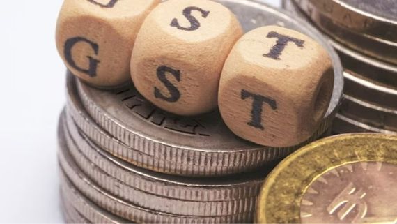 Cinema Industry Welcomes Cutting GST Rates On Food Served In Movie Theatres