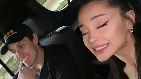 Ariana Grande & Dalton Gomez Head For A Divorce After 2 Years Of Marriage
