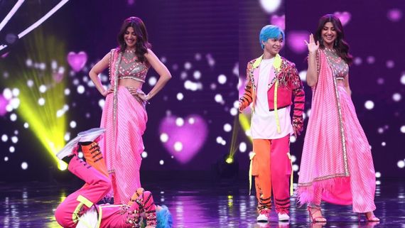 India's Best Dancer 3: 48-Year-Old Shilpa Shetty Flaunts Her SEXY Thumkas On UP Bihar Lootne. Fans Go Gaga