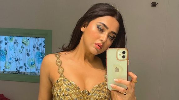 Naagin 6 | Tejasswi Prakash Gives A Heartwarming Speech On Last Day Of Shoot: Yeh Mera Sabse….