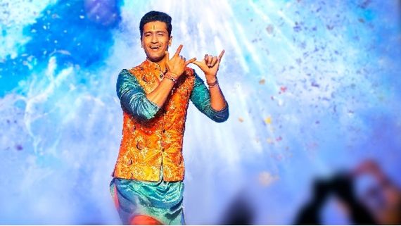 Yash Raj Films Reveals Vicky Kaushal As Singing Sensation Bhajan Kumar In Its Upcoming Theatrical Release-TGIF