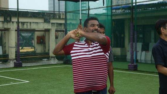 Legendary Srilankan Cricketer Muralidharan Promotes His Biopic 800 In A Special Way 