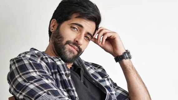 Actor Akshay Oberoi set to star in a New Romantic drama film 'Tu Chahiye'