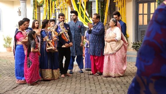 Pyaar Ka Pehla Naam Radha Mohan: How will Radha and Mohan protect their family when Damini retaliates?