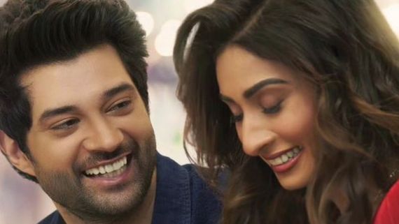 Dono Review: Rajveer Deol And Paloma Starrer Is A Beautiful Love Story With A Touch Of Rajshri's Movies In It