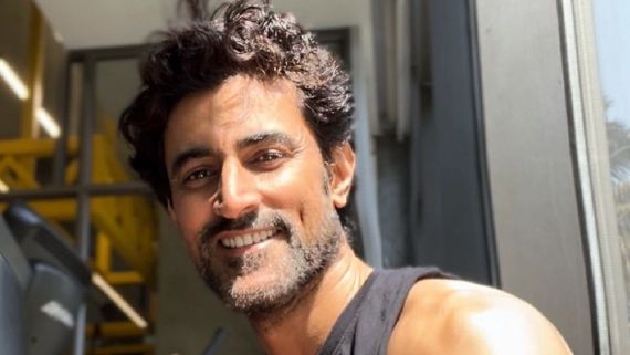 Happy Birthday Kunal Kapoor: Unfolding The Inspiring Journey Of The Rang Of Basanti Star