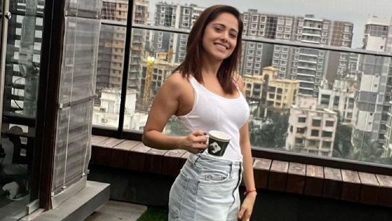 Nushrratt Bharuccha Who Was Stranded In Israel, Now On India-Bound Flight- Deets Inside