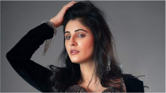 Actress Saanvie Tallwar Reveals Reason She Took Such A Long Gap From Industry During An Ama Session