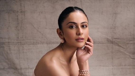 Rakul Preet Singh Shares Glimpse Into The First Day Shoot Of Her Upcoming Project; Pens, ‘Days I Really Crave…