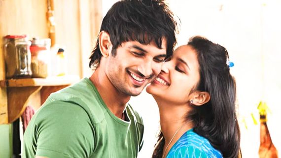 Netizens Call Parineeti Chopra CLASSIST As She Refused To Work With Sushant Singh Rajput As He Was TV Actor