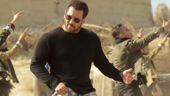 Tiger 3 Box Office Collection Day 3 Advance Booking: Salman Khan-Katrina's Film To Witness A MASSIVE Dip? 