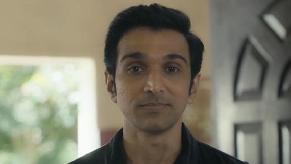 Pratik Gandhi Opens Up On Challenges He Faced While Hosting Crimes Aaj Kal 2: Never Hosted Crime Show