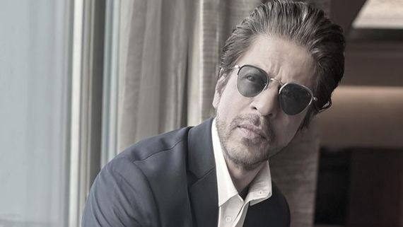 Shah Rukh Khan Visits Vaishno Devi Temple Ahead Of Dunki Release; Video Goes Viral