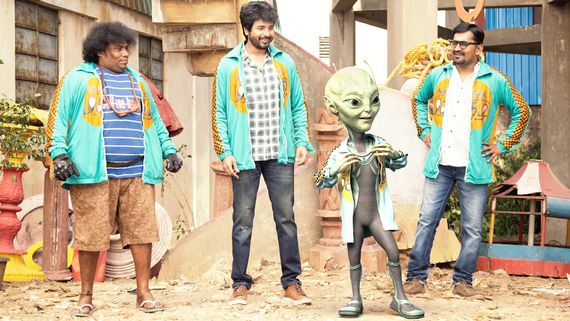 Ayalaan Box Office Collection Day 1 Prediction: Sivakarthikeyan's Sci-Fi Movie Set To Make A Stellar Debut