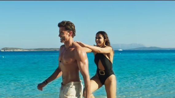 Siddharth Anand On Fighter Receiving Legal Notice Over Hrithik Roshan-Deepika Padukone's Kiss: IAF Gave Us...