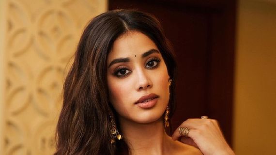 Here's Why 2024 Is Certainly Going To Be The Year Of Janhvi Kapoor!