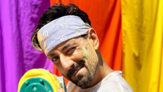 I Had A Reunion With My Friends This Holi: Karanvir Sharma!