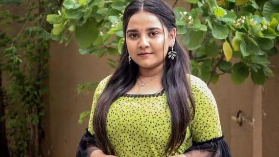 Baakiyalakshmi Star Neha Menon Speaks Out: Debunks Romance Rumours With CSK Player And Shares Love's Trials!