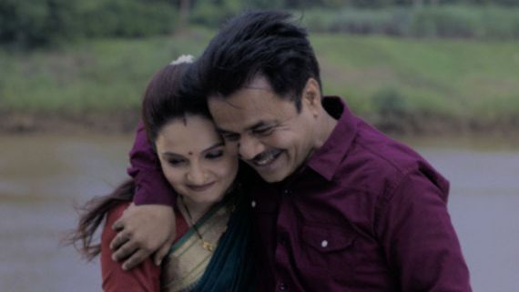 Kaam Chalu Hai Review: Rajpal Yadav-Giaa Manek's Emotional Drama Shines Social Issues But Miss Mark On Depth