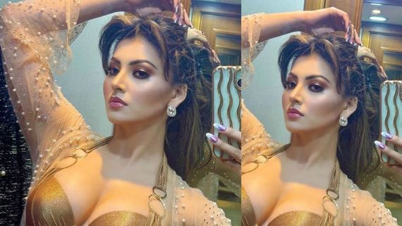 Urvashi Rautela Goes BOLD In Swimsuit Worth Rs 5 lakhs, Her HOT Pic Goes Viral