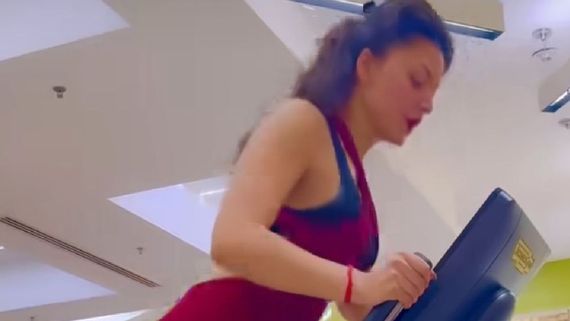 Urvashi Rautela Dish Out Fitness Goals As She Drives Away The Mid-Week Blues With Recent Video