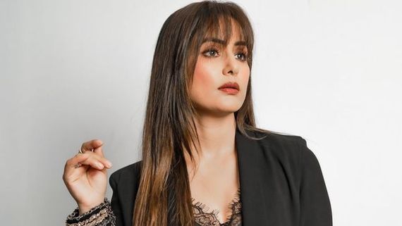 Hina Khan Breast Cancer Treatment: What Is Stage 3 Breast Cancer? Can It Be Cured? 