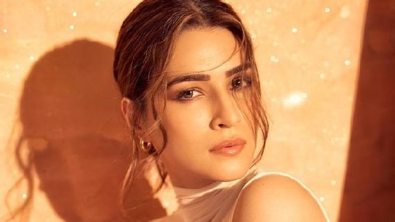 Kriti Sanon Reveals Why She Turned Producer With Do Patti, Shares Her Filmmaking Aspirations
