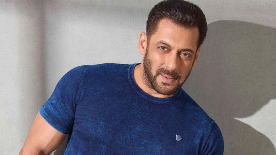 Salman Khan House Firing Incident: Mumbai Crime Branch Records The Superstar's Statement, Reports