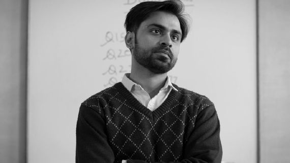 Kota Factory 3 Cast Fees: How Much Is Jitendra Kumar (Jeetu Bhaiya) Charging For Kota Factory Season 3?