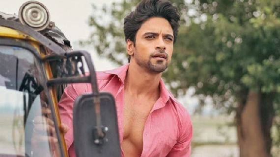 Badall Pe Paon Hain Actor Aakash Ahuja's Fun BTS From Sets Goes Viral As He Celebrates Co-star's Birthday