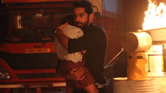 Main Hoon Saath Tere Twist: Karan Vohra’s Daredevil Fire Stunt For ZEE TV Show; DEETS