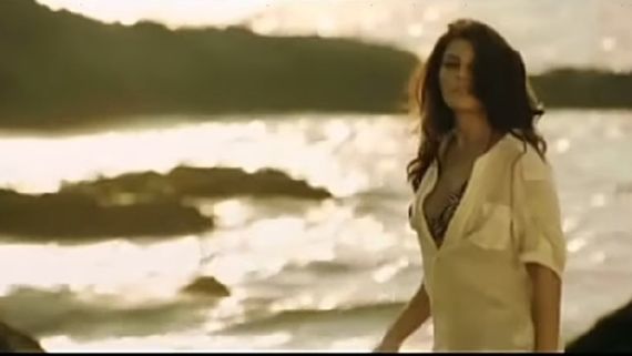 Murder 2 Turns 13: Here's How The Movie Made Jacqueliene Fernandez Undisputed Queen Of Hearts