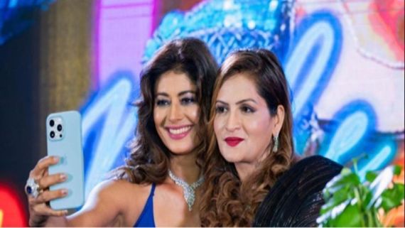 Pooja Batra Launches Poonam Jha's Latest Song 'Nashe Mein High' – The Party Song of the Year!