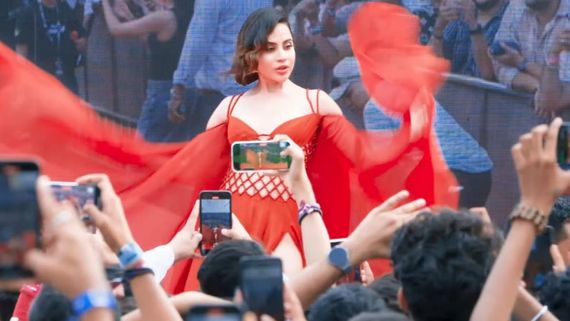 Follow Kar Lo Yaar OTT Release: How To Watch 1st Episode Of Uorfi Javed's Show Online In HD? Check FULL Guide 