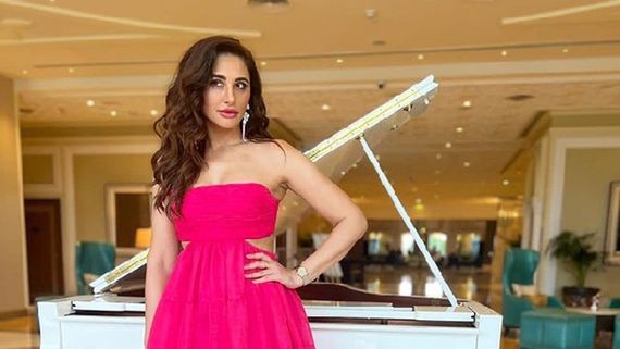Nargis Fakhri Can Ace Every Look And Every Colour, Here’s The Ultimate Proof!