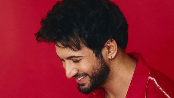 Gold Ear Cuffs To Beaded Neckpiece: Times Rohit Saraf Rocked The Minimalistic Accessory Trend!