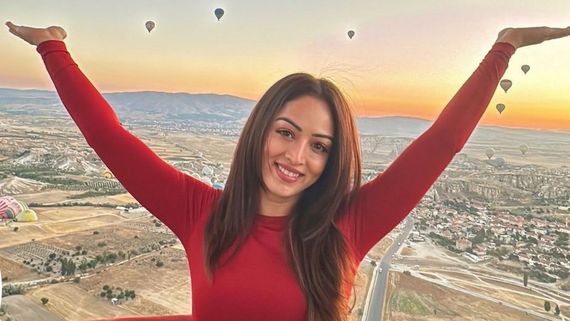 Sandeepa Dhar Shares 'Absolutely Unforgettable' Moments Of Hot Air Balloon in Turkey