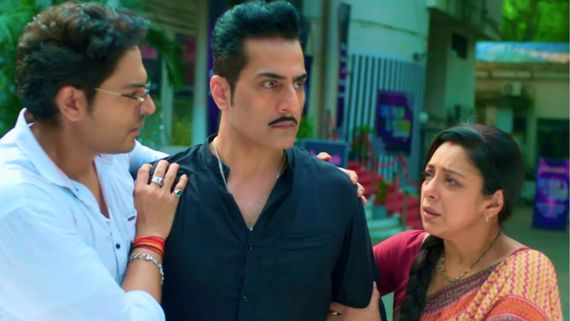 Anupamaa Twist EXCLUSIVE! Will Sudhanshu Pandey Get REPLACED As Vanraj In Rupali Ganguly-Gaurav Khanna's Show?