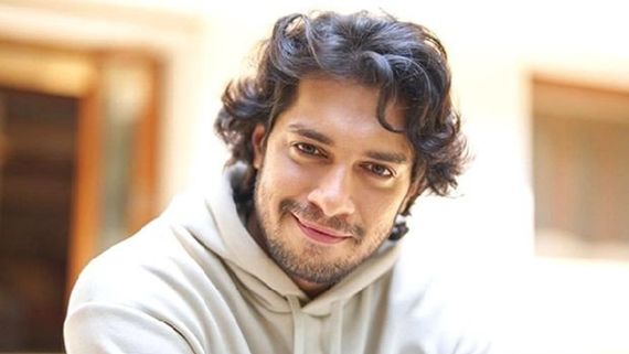 Junaid Khan To Return To Stage With Prithvi Theatre Festival In Next Two Months. Details About His Next Play