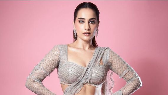 Kusha Kapila Debuts In The IMDb ‘Popular Indian Celebrities’ List, Joins Likes Of SRK, Deepika & Kareena