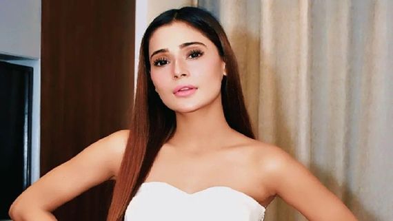 Chhathi Maiyya Ki Bitiya Sara Khan On Hindi Diwas: Sometimes Unintentionally I Make People Self-Conscious...