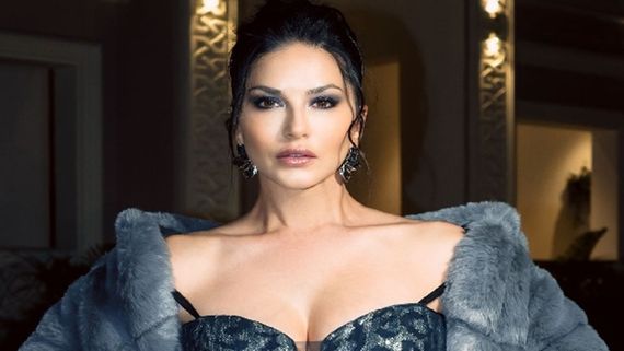 World Tourism Day 2024: Check Out Sunny Leone's Must-Visit Travel Destinations    