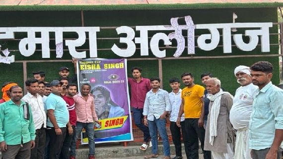 Bigg Boss 18 Update: Eisha Singh Fans Gather In Aliganjh, Hold Banners To Support Her. Will She Win BB 18?