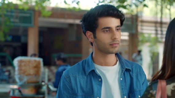 Fisaddi OTT Release Date | Poojan Chhabra On His Character In Amazon MX Player Show: I Question...