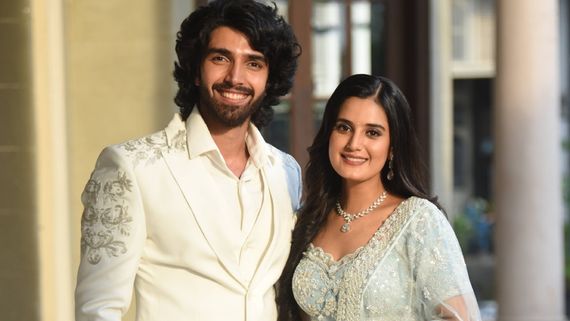 Jaane Anjaane Hum Mile Lead Cast, Plot: Ayushi Khurana, Bharat Ahlawwat Play Leads In New ZEE TV Show - DEETS