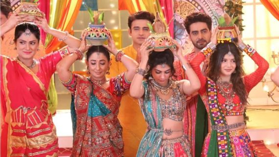 Yeh Rishta Kya Kehlata Hai Written Update October 8: Ruhi Discovers Abhira’s Truth; Gives Ultimatum To Family