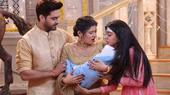 Yeh Rishta Kya Kehlata Hai Written Update November 19: Abhira Is Hurt; Rohit Calls Ruhi Selfish - Here's Why