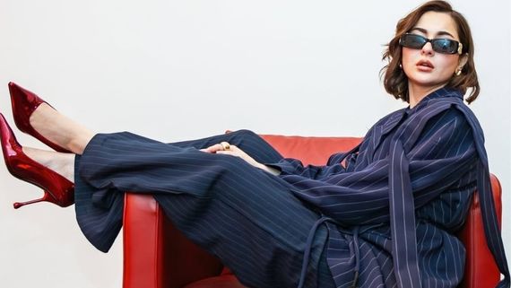 Hania Aamir Old Interview On Feeling Bad For Wearing 'Hot Pants' Goes Viral; Pakistani Star Trolled For Remark