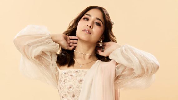 Shweta Tripathi Shares Insight Into Her Process Of Getting Into Characters: Music & Perfumes Are...